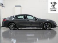 BMW 8 SERIES